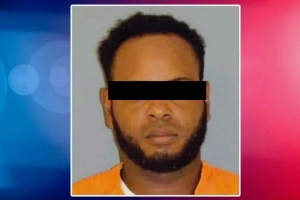 Homber deteni na Merca ta entrenador Dominicano biba na Aruba