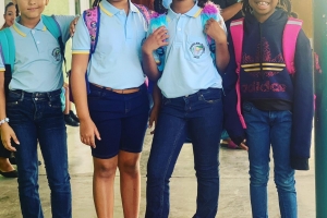 Aña  escolar nobo a cuminsa pa mayoria di mucha na Aruba 
