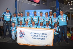 Liga Pabou di Little League a bolbe Corsou ayera nochi