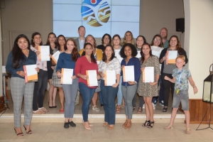 Varios psicologo/ortopedagogo certifica pa duna terapia cognitivo pa comportamento 