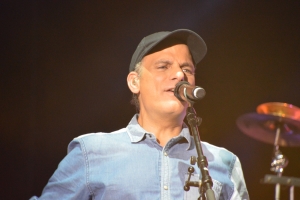 E ‘apertura’ di CNSJ 2019 tabata grandi cu Juan Luis Guerra  