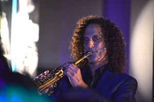 Kenny G, Micheal McDonald y Pitbull tabata grandi na CNSJ 2019