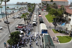 Trahadornan di MetaCorp a blokia caya dilanti Bestuurskantoor pa protesta