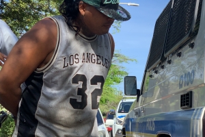 A detene ladron di airco na Mahuma