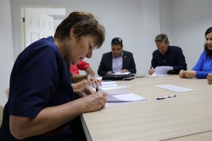 Botica di Servicio y FTA a firma nan prome CAO pa 4 aña 