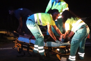 Dos persona hospitalisa ainda di e accidente riba brug Spaans Lagoen