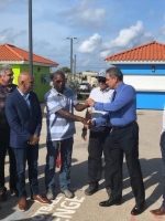 Gobierno a entrega di dos fase construccion Carnival Village  