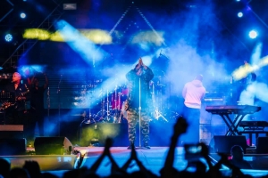Jeon, Lunay, Sech y UB40 a presenta den Aruba Island Take Over Concert