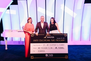 AHATA Excellence Awards 2019 a reconoce e miho nan den turismo
