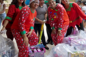 Wind Creek Hospitality a colecta mas di 650 regalo pa nos muchanan