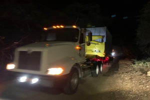 A transporta prome containernan di klapchi pa benta awe marduga