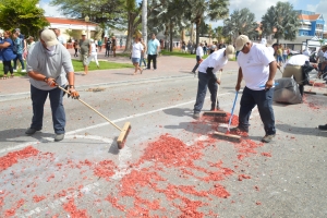 Renaissance a mantene tradicion di haci caya limpi mesora despues di tira pagara!