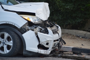 Accidente atrobe na cruzada Primavera/Wayaca cu hopi daño 