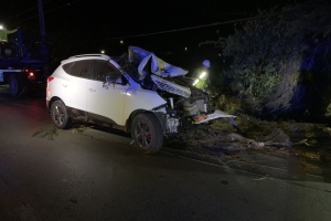 Accidente ta laga SUV destrui den mondi na Paradera