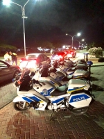 Polis motorisa a duna 30 multa despues di Fakkel