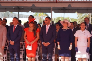 Celebracion Dia di Betico a cuminsa fo’i diabierna anochi riba Plaza