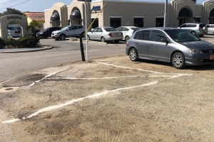 DIP: Sin ventkavel of kavel regular no por reserva sitio riba ruta di carnaval  