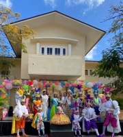 Prome Minister a traspasa mando di carnaval 66 pa Prins cu Pancho  