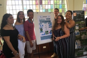 Universidad di Aruba a tene Symposium di Sostenibilidad  