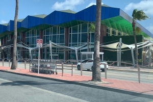 Aeropuerto di Aruba a cuminsa parce un ‘ghost airport’ caba