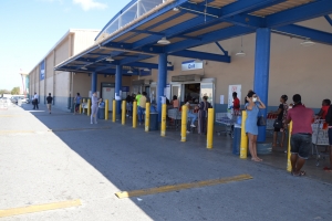 Aruba a lanta preparando pa 'shelter in place'