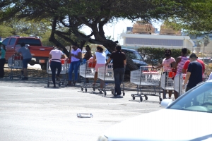 Aruba a lanta preparando pa 'shelter in place'
