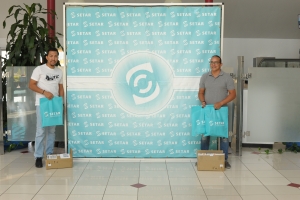 SETAR ta haci entrega di 200 Mi-Fi y 700 carchi di prepaid 
