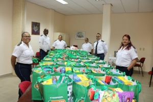 Trahadonan y staf di KIA tambe a yuda comunidad