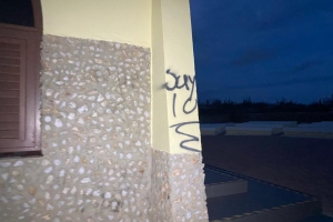 Kapel di Alto Vista atrobe tabata blanco di vandalismo 