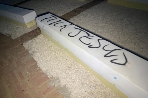 Kapel di Alto Vista atrobe tabata blanco di vandalismo 