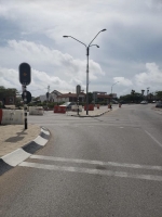 DOW y polis a cera cruzada di Palm Beach pa evita accidente  