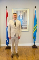 Procurador General nobo a huramenta dilanti Gobernador 