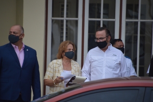 Dos manifestacion a topa otro dilanti Bestuurskantoor  