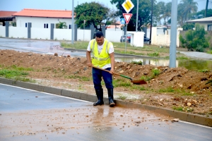 Atrobe partinan di Watty Vos Boulevard tabata bou di awa 