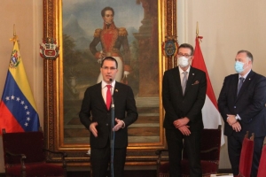 Venezuela a urgi Hulanda pa resolve problema migratorio y resititui turismo binacional cu islanan ABC