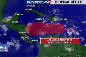 Ola tropical drentando Caribe por percura pa awacero den weekend 