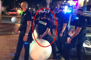 Polis a detene un persona cu a ‘disfraza’ na polis diasabra 