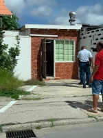 Polis a gara tres ladron hoben hortando den un cas na Playa merdia   