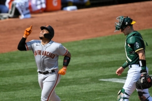 Giants y Chadwick Tromp ta firma contracto di 1 aña pa 2021