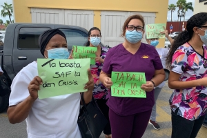 Trahadornan di Stichting Ambiente Feliz a protesta cerca minister