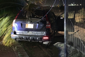 Taxista a perde control y pasa door di cura di Aeropuerto