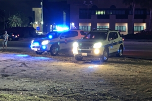 Taxista a perde control y pasa door di cura di Aeropuerto