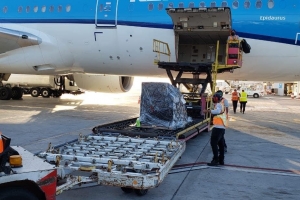 Prome lote di vacuna contra Covid19 a yega Aruba