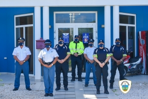 Cuerpo policial di Aruba a introduci nan uniformnan nobo