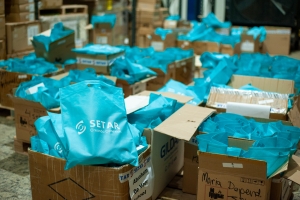 SETAR a reparti 800 tablets pa scolnan secundario
