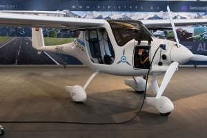 Aeropuerto di Aruba a cera aliansa pa proyecto di aviacion electrico