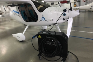 Aeropuerto di Aruba a cera aliansa pa proyecto di aviacion electrico