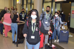 Di dos grupo di studiantenan a yega bon Hulanda