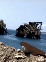 E shiploader di coker unit di refineria a collapse y cay den laman