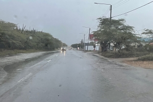 Aruba a sinti efecto di Ola Tropical awe mainta cu yobida fuerte